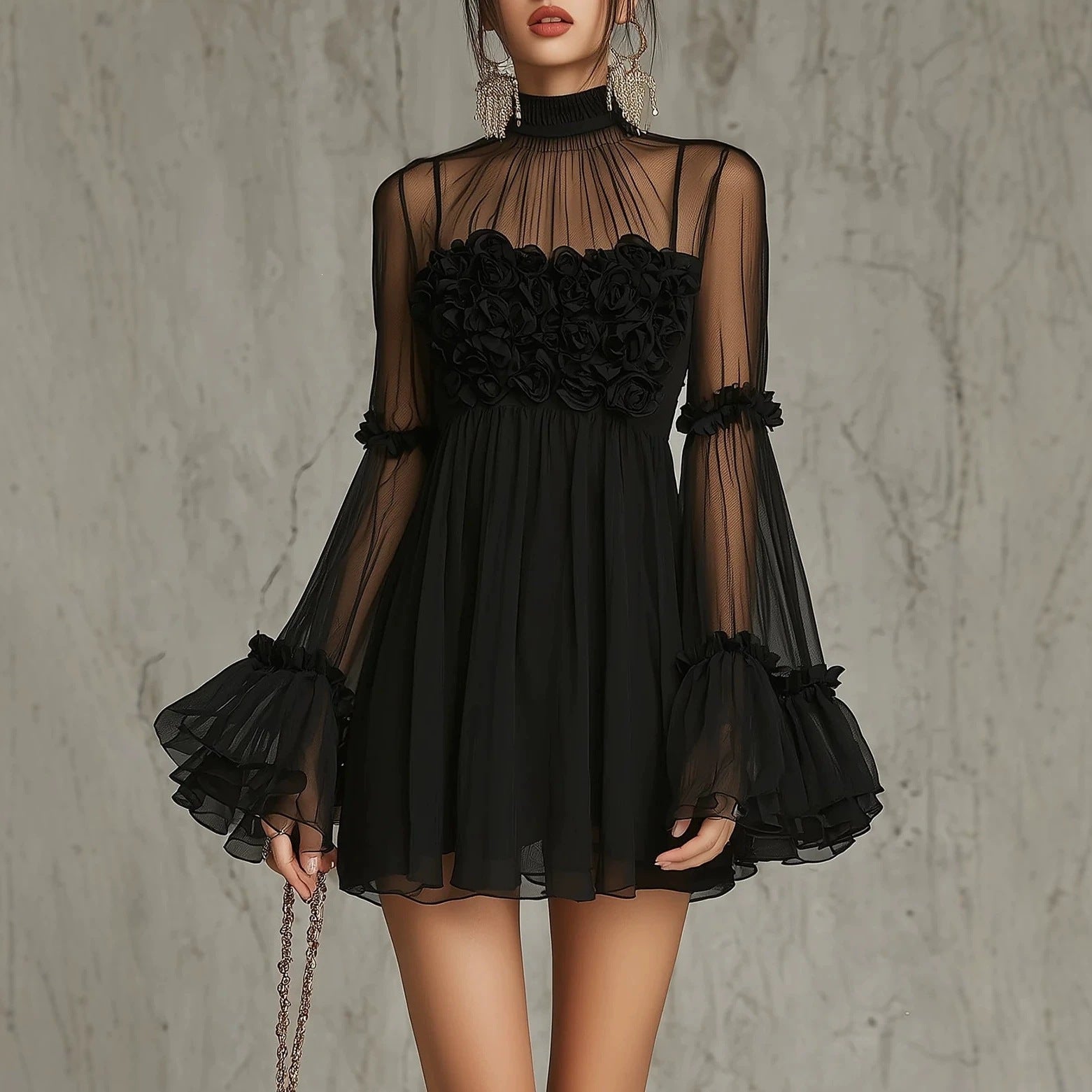 Transparentes Spitzenkleid mit Blumenstickerei, Stehkragen und ausgestellten Ärmel
