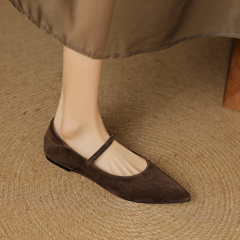 Spitze Retro-Lederschuhe mit kleinem Absatz