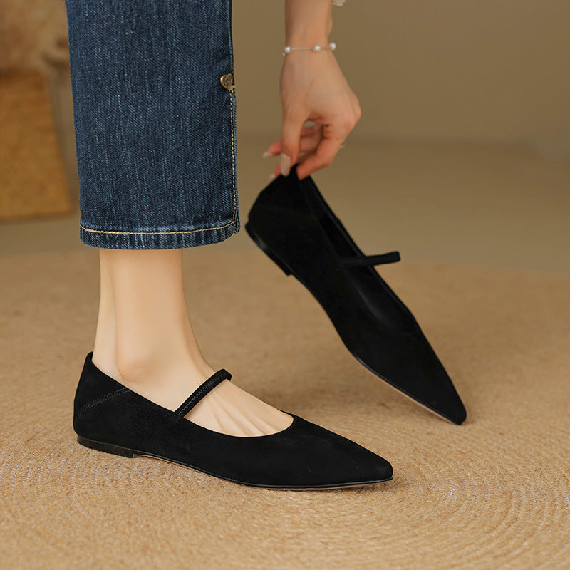 Spitze Retro-Lederschuhe mit kleinem Absatz