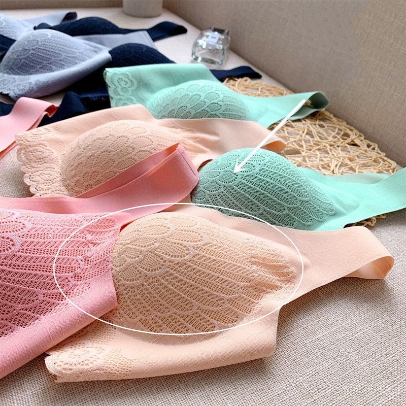 Nahtloser BH mit Spitze und Polstern, Größen M–4XL