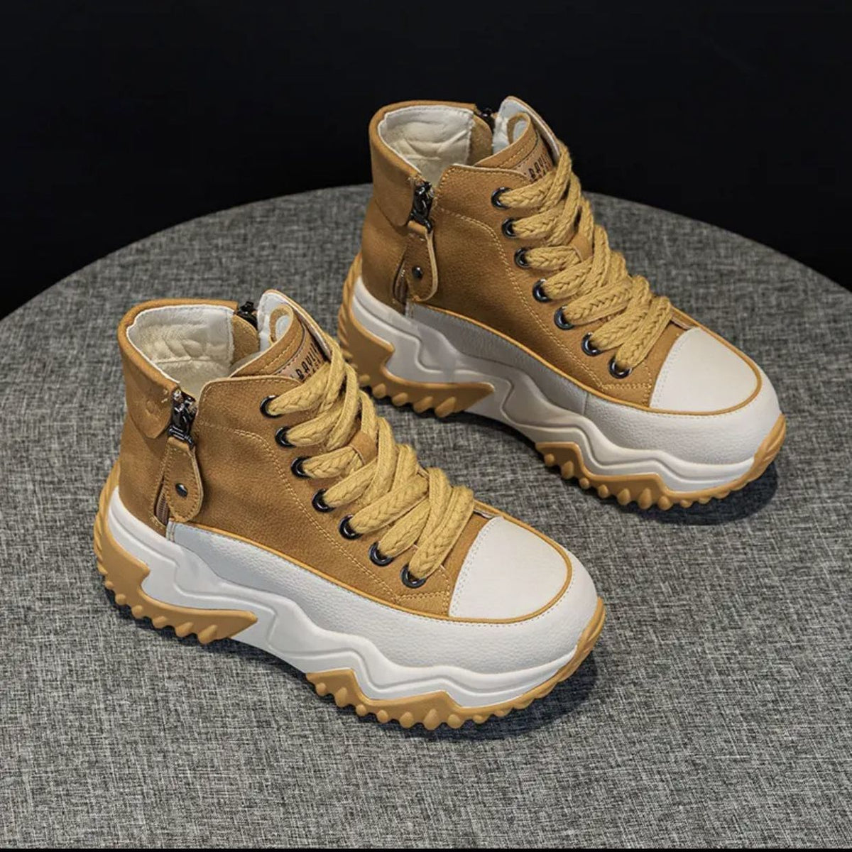 High-Top-Sneaker für Damen mit dicker Sohle