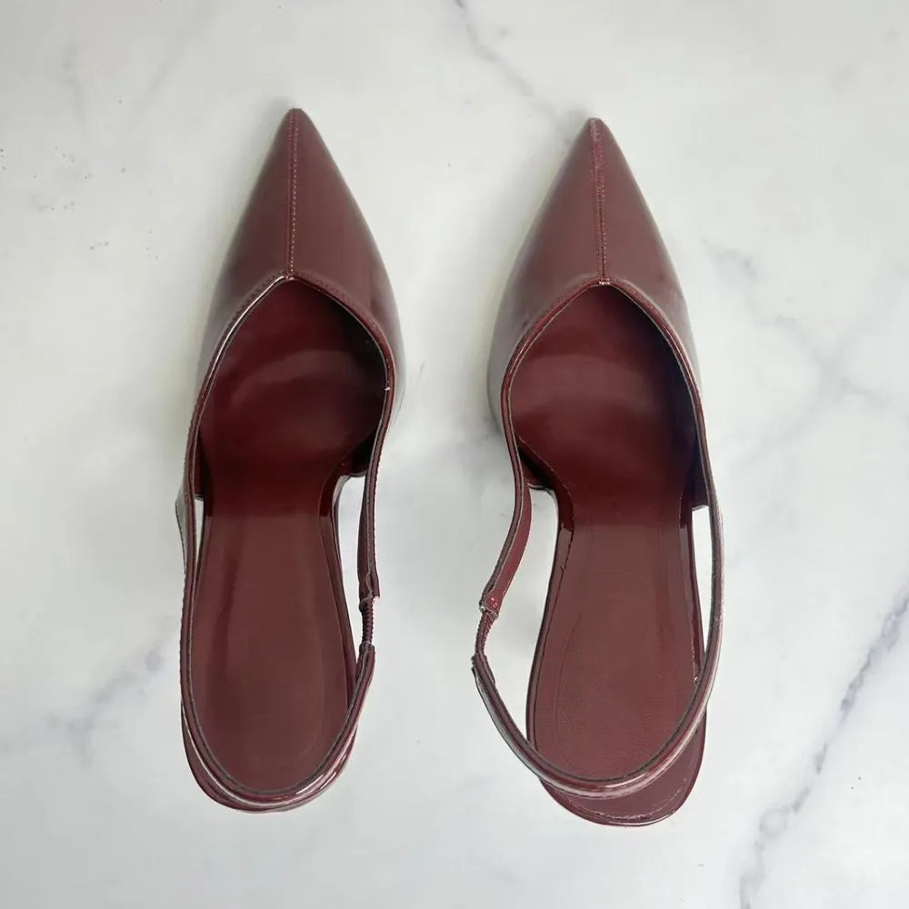 Slingback-Pumps mit spitzer Zehenpartie