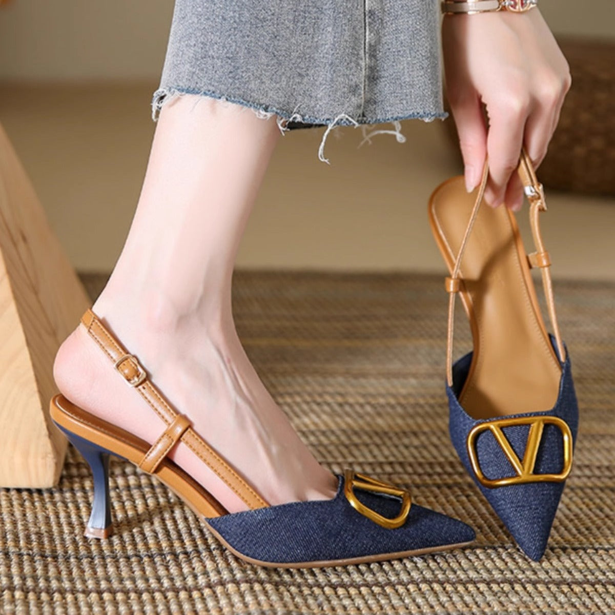Spitze Denim-Sandaletten mit Stiletto-Absatz